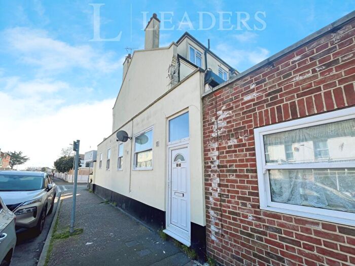 1 Bedroom Maisonette To Rent In Orwell Road, Clacton-on-Sea, CO15