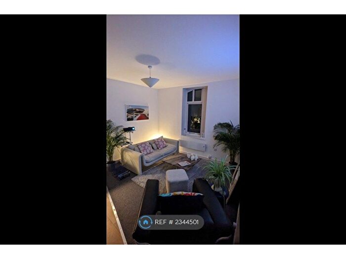 2 Bedroom Maisonette To Rent In Black Bull Lofts, Middleton, Manchester, M24