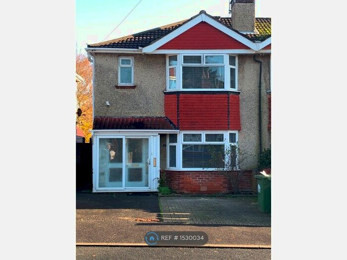 5 Bedroom Semi-Detached House To Rent In Pansy Road, Southampton, SO16