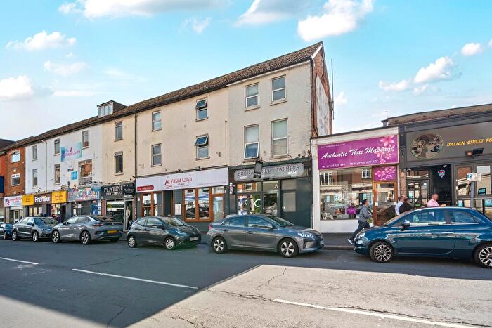 1 Bedroom Flat To Rent In Bridge Street, Maidenhead, SL6