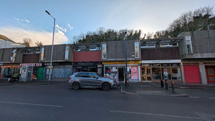 2 Bedroom Flat To Rent In High Street, Dover, CT16