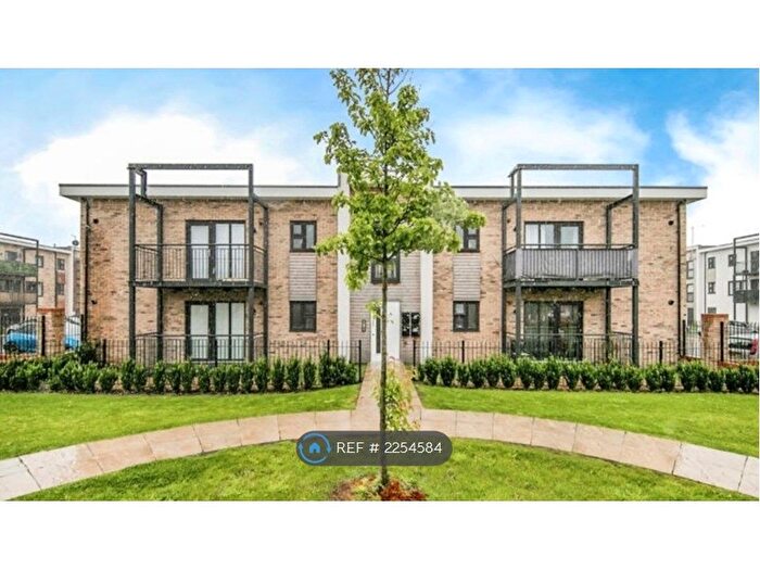 2 Bedroom Flat To Rent In Barcro Square, Colchester, CO1