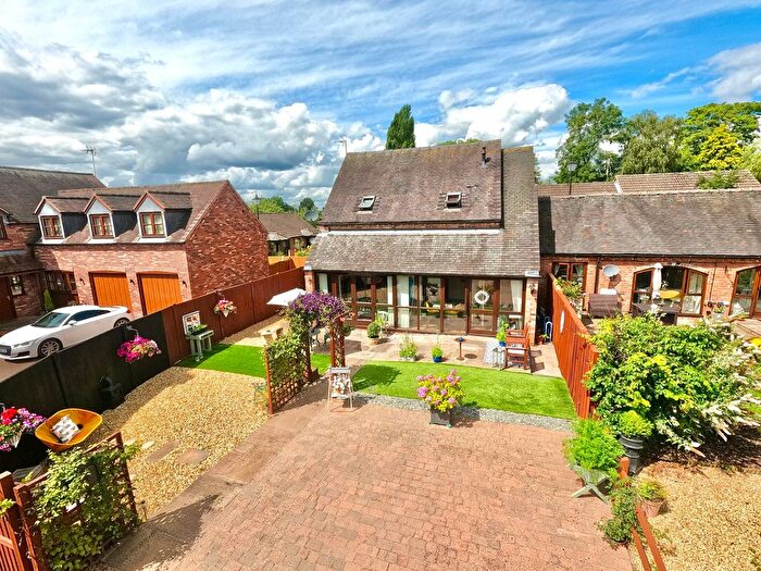 2 Bedroom Barn Conversion For Sale In Spring Farm Grange, Bradley, ST18