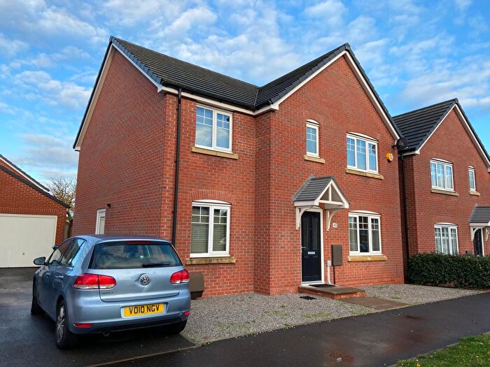 5 Bedroom House To Rent In Lancaster Way, Whitnash, Leamington Spa, CV31