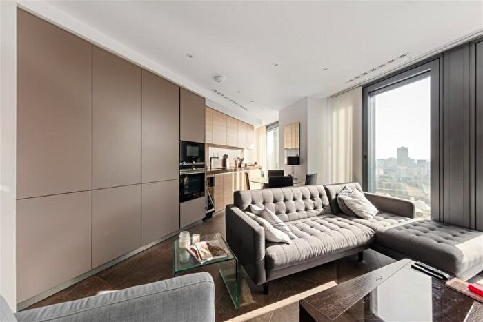 1 Bedroom Flat To Rent In Chronicle Tower, City Road, EC1V