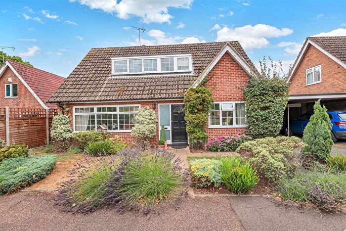 3 Bedroom Detached Bungalow For Sale In Conyers Way, Great Barton, IP31