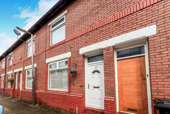 2 Bedroom Terraced House To Rent In Birtles Avenue, Reddish, Stockport, Cheshire, SK5