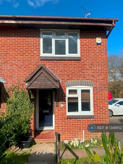 2 Bedroom Semi-Detached House To Rent In Provene Gardens, Waltham Chase, Southampton, SO32