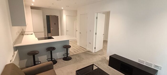 1 Bedroom Flat To Rent In Wharf End, Trafford Park, Manchester, M17