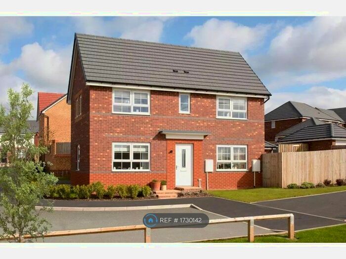 3 Bedroom Semi-Detached House To Rent In Sibley Grove, Milton Keynes, MK17