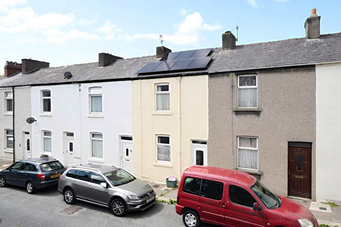 2 Bedroom Terraced House For Sale In Hill Street, Carnforth, Lancashire, LA5