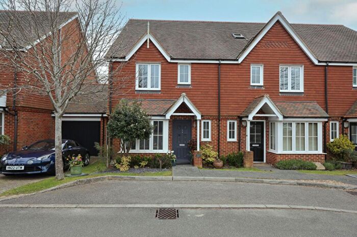3 Bedroom Terraced House For Sale In Ryeland Road, Burgess Hill, RH15