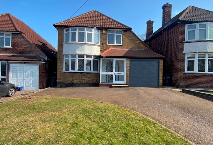 3 Bedroom Detached House To Rent In Moss Drive, Sutton Coldfield, West Midlands, B72