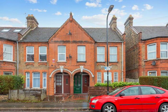 2 Bedroom Flat To Rent In Hibbert Road, Leyton, E17