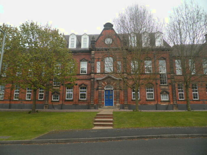1 Bedroom Apartment To Rent In Kensington Drive, Tamworth, B79