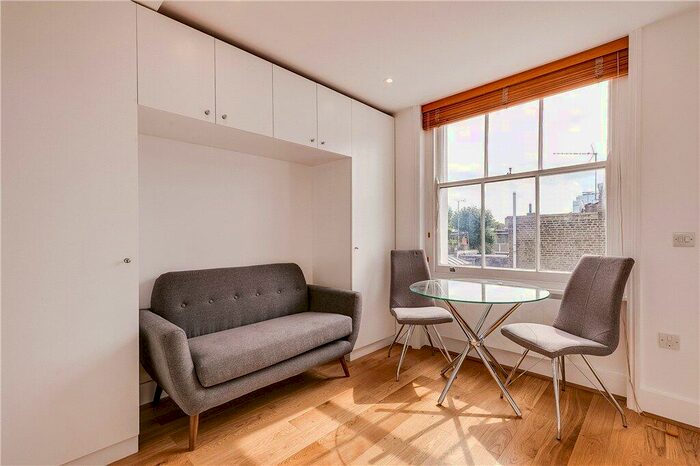 Apartment To Rent In Coleherne Road, Chelsea, London, SW10