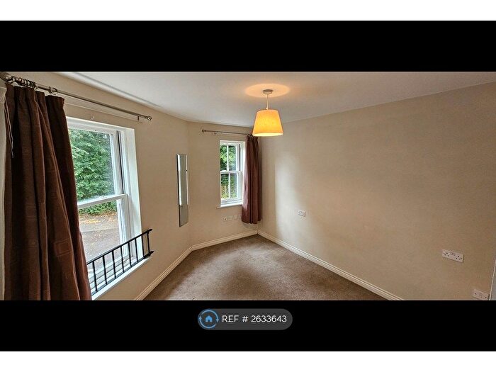 1 Bedroom Flat To Rent In Winton Close, Winchester, SO22