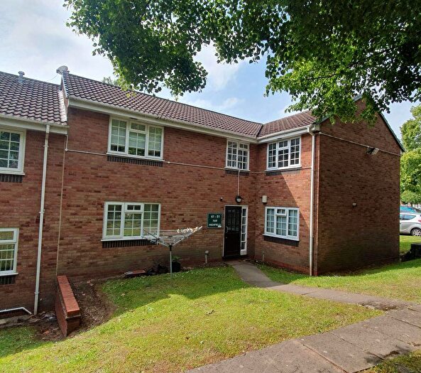 1 Bedroom Apartment For Sale In Far Highfield, Sutton Coldfield, West Midlands, B76