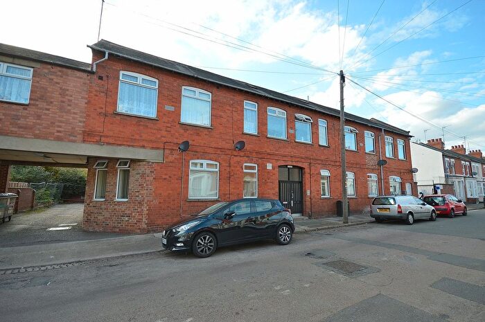2 Bedroom Flat To Rent In Clarke Road, Northampton, NN1