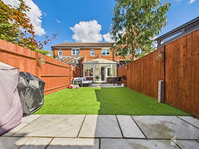 2 Bedroom Terraced House For Sale In Wansbeck Close, Great Ashby, Stevenage, SG1