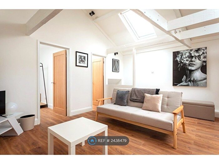 2 Bedroom Flat To Rent In Lansdown Place Lane, Cheltenham, GL50