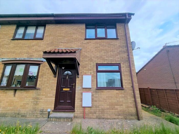 2 Bedroom Property To Rent In Brynawel, Caerphilly, CF83