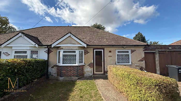 2 Bedroom Bungalow For Sale In Mount Avenue, Chaldon, Caterham, Surrey, CR3