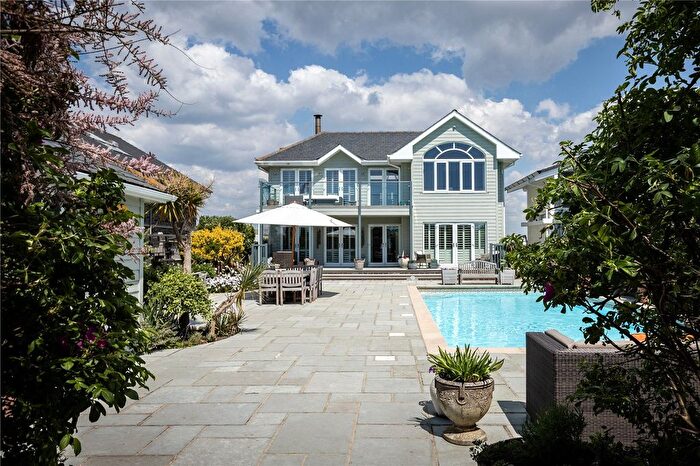 5 Bedroom Detached House For Sale In East Bracklesham Drive, Bracklesham Bay, Chichester, West Sussex, PO20