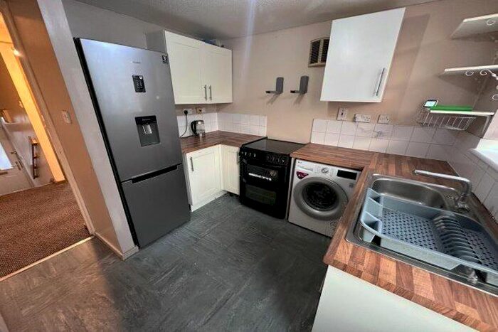 1 Bedroom Flat To Rent In Grisedale Close, Leicester, LE2