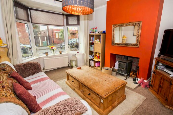 3 Bedroom House To Rent In William Street, Ramsbottom, Bury, BL0