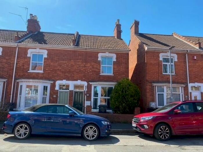 2 Bedroom Property To Rent In Southgate Avenue, Bridgwater, TA6