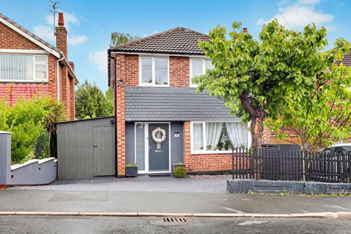 3 Bedroom Detached House For Sale In Bracadale Road, Nottingham, NG5