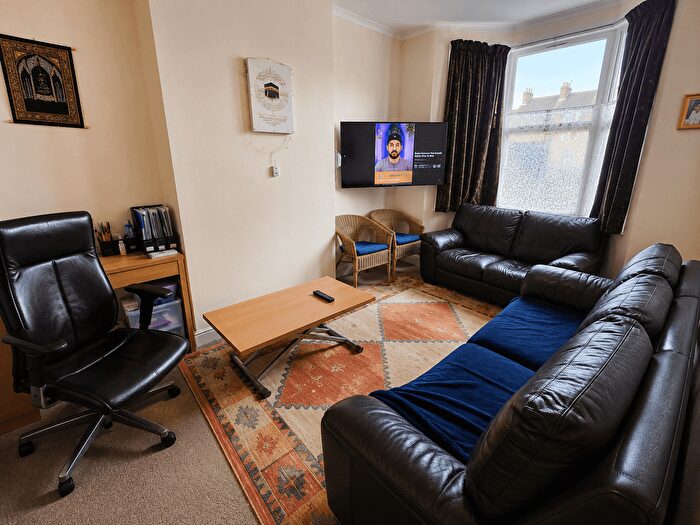 3 Bedroom Terraced House For Sale In London, E12