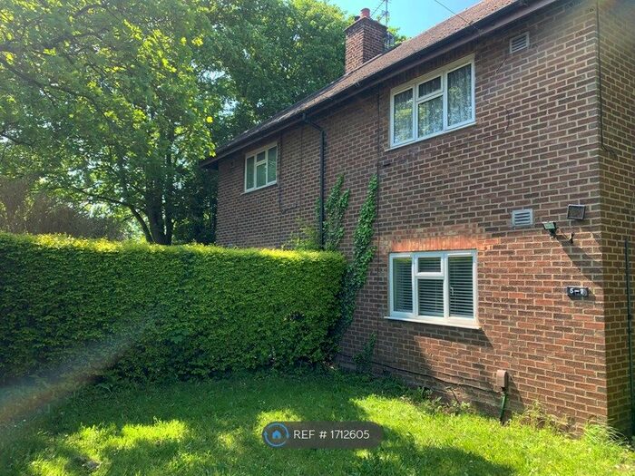 1 Bedroom Flat To Rent In Homestead Road, Hatfield, AL10