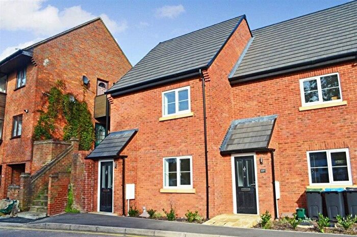 2 Bedroom House To Rent In Figtree Hill, Hemel Hempstead, HP2