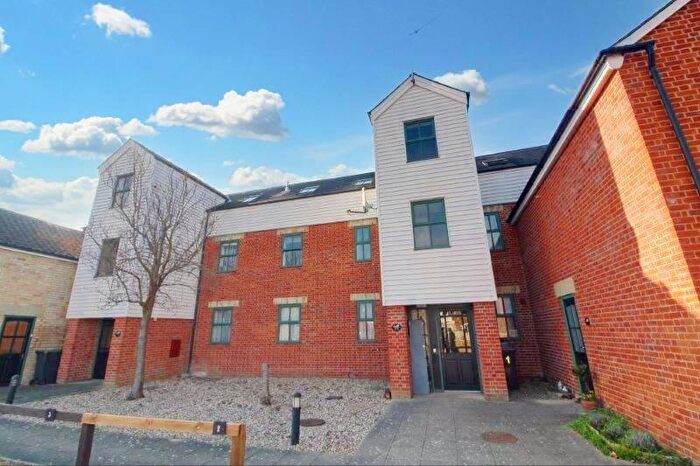 1 Bedroom Flat To Rent In Crown Street, Stowmarket, IP14