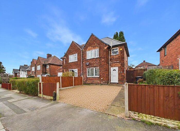 3 Bedroom Semi Detached House For Sale In Worrall Avenue, Arnold, Nottingham, NG5