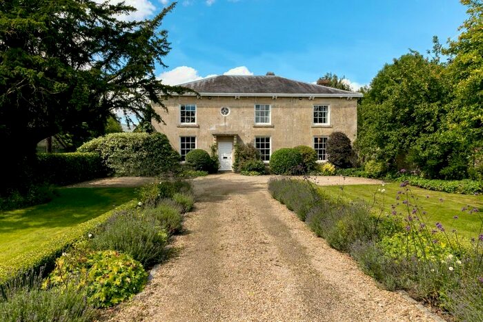 5 Bedroom Detached House To Rent In Honeystreet, Pewsey, SN9