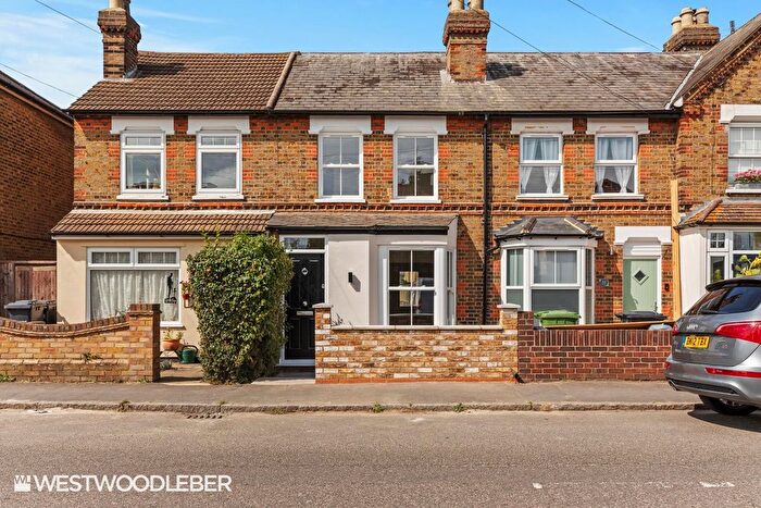 2 Bedroom Terraced House For Sale In Rye Road, Hoddesdon, EN11