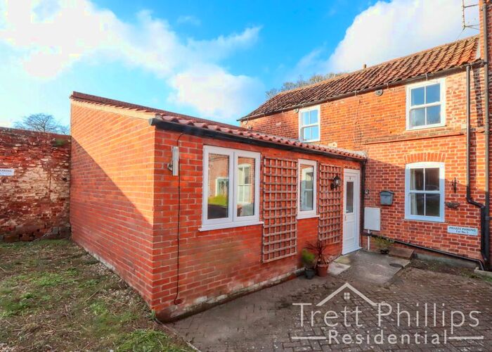 3 Bedroom Semi-Detached House To Rent In Red Lion Yard, Aylsham, Norwich, Norfolk, NR11