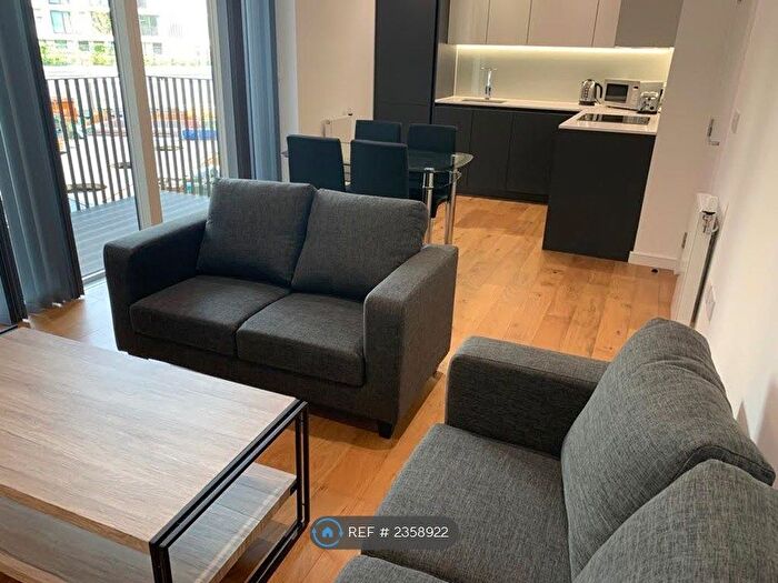 1 Bedroom Flat To Rent In Dawson Building, London, E15