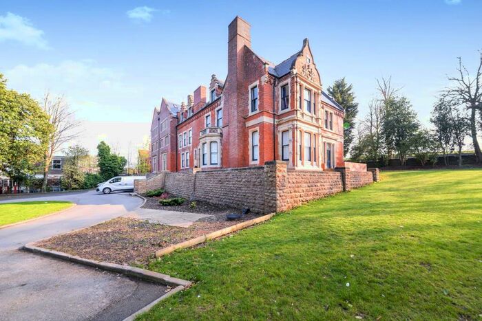 2 Bedroom Apartment To Rent In Marlborough Hall, Mapperley Park, NG3