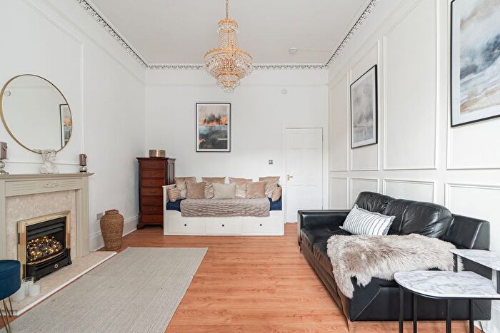 1 Bedroom Flat For Sale In / Leith Walk, Edinburgh, EH6