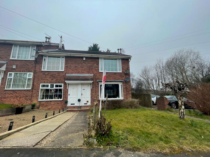 1 Bedroom Apartment To Rent In Fieldway Close, Leeds, West Yorkshire, LS13