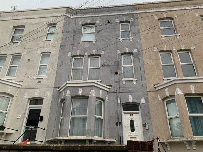 1 Bedroom Flat To Rent In Crescent Road, Ramsgate, CT11
