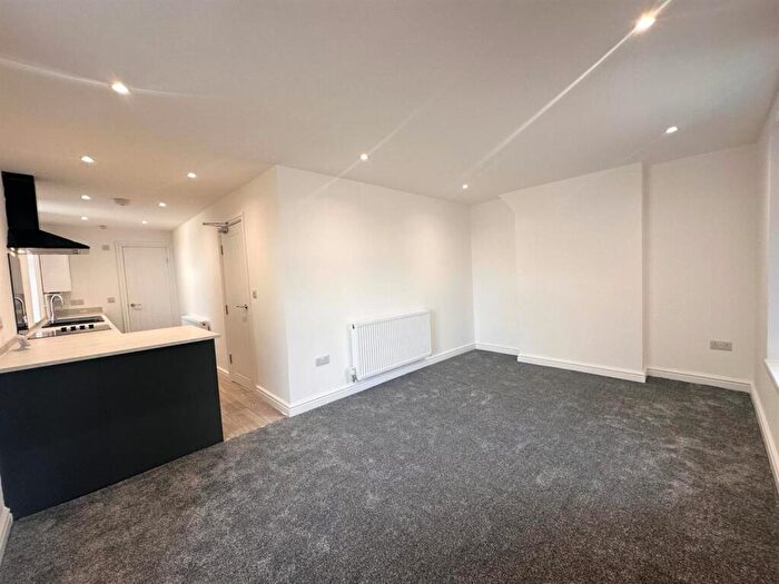 1 Bedroom Flat To Rent In Queensberry Road, Burnley, BB11