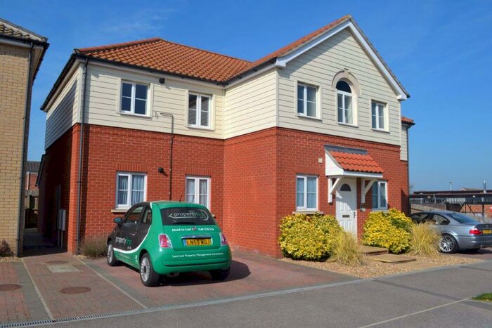 2 Bedroom Flat To Rent In The Crofts, IP1