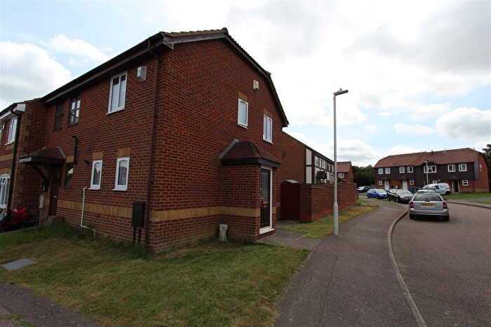 2 Bedroom End Of Terrace House To Rent In Anne Boleyn Close, Eastchurch, Sheerness, ME12