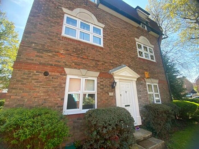 2 Bedroom Maisonette To Rent In Blackthorn Court, Langdon Hills, SS16