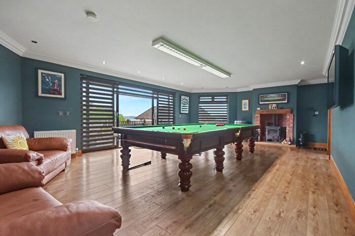 3 Bedroom Semi-Detached House For Sale In Bawhirley Road, Inverclyde, Greenock, PA15